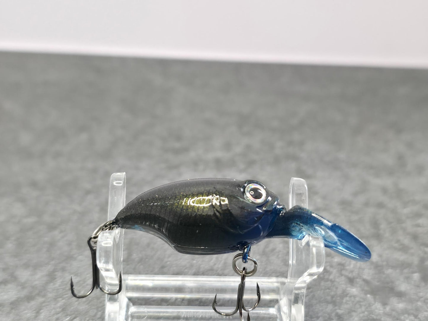 VF Bream Bomb - Black and Blue
